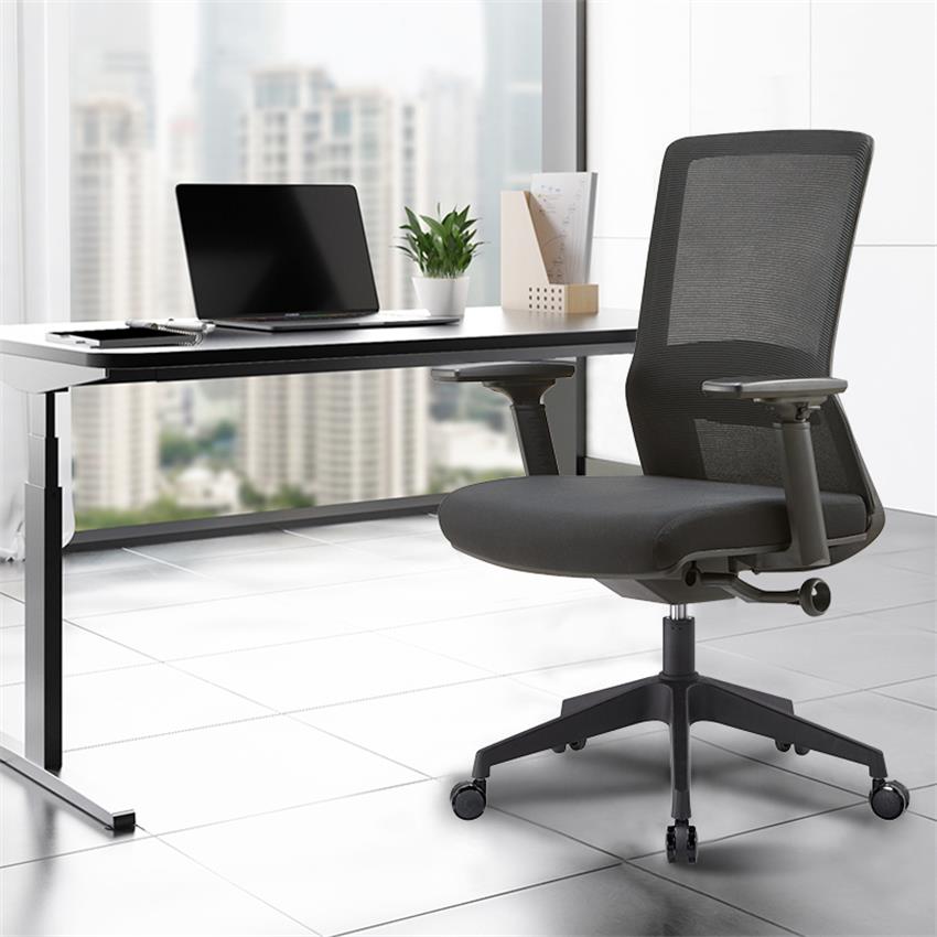 Modern, kiváló minőségű, ergonomikus fekvő irodai szék 3D karokkal