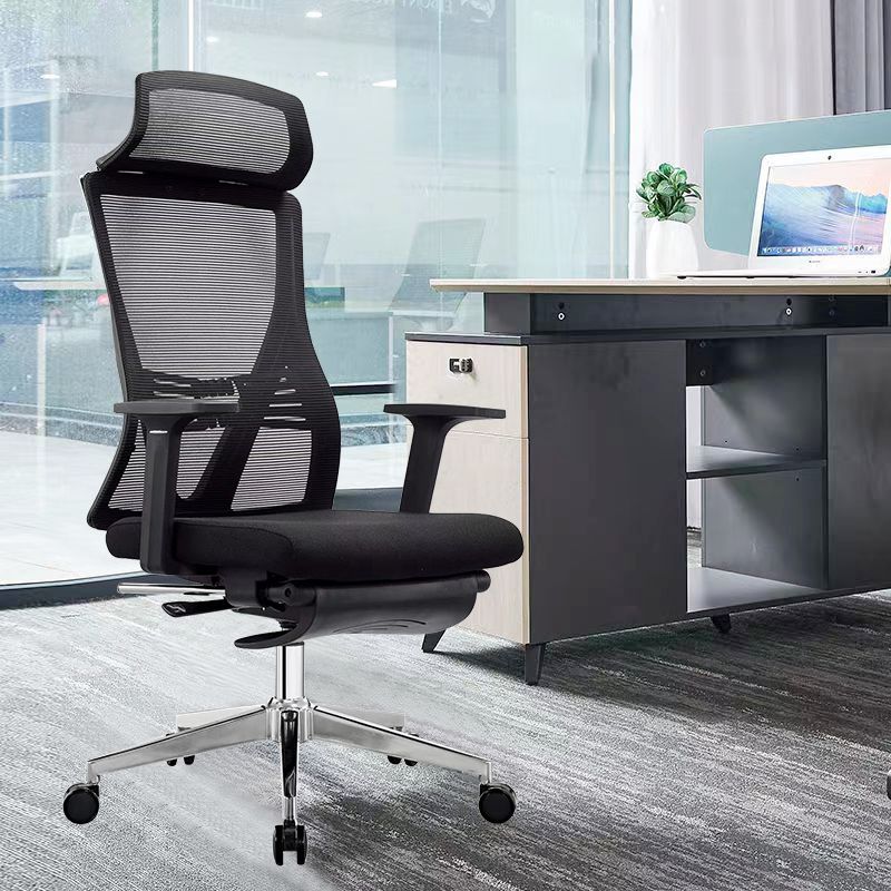 Walmart Office oche nwere ihe mgbakwasị ụkwụ